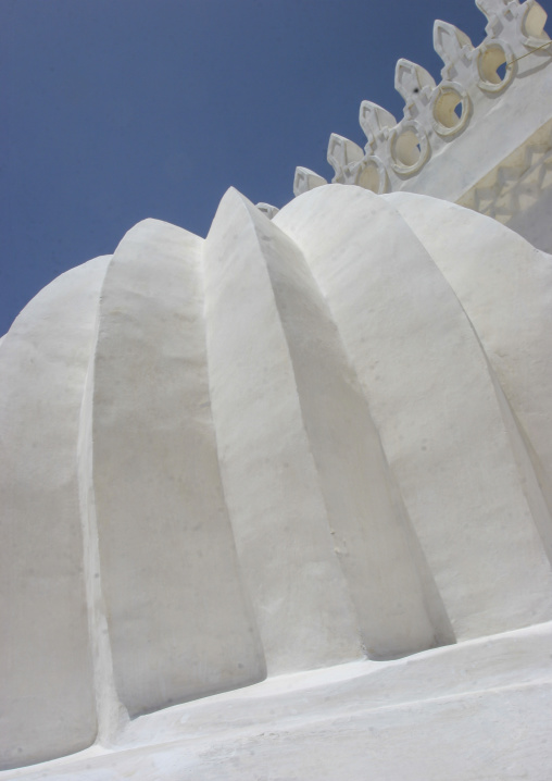 Al-Amiriya mosque domes, Al Bayda Governorate, Rada, Yemen