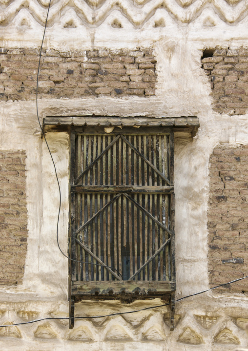 Traditional mashrabiya of an old house in the old city, Amanat Al-Asemah, Sanaa, Yemen