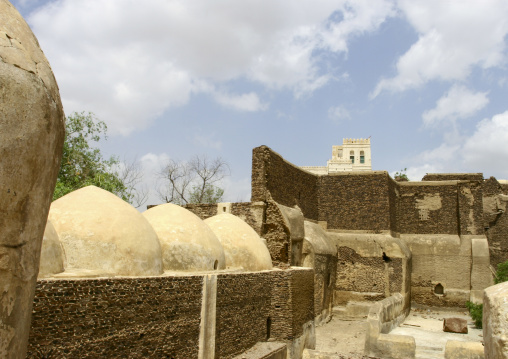 Old mosque domes in the citadel, Al Hudaydah Governorate, Zabid, Yemen