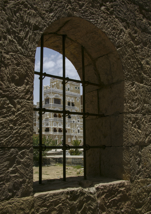 Traditional mudbrick house, Amanat Al-Asemah, Sanaa, Yemen