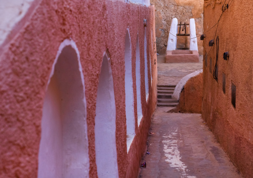 Old well in Ksar El Atteuf, North Africa, Ghardaia, Algeria