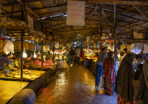 Fish market alley, Dhaka Division, Dhaka, Bangladesh