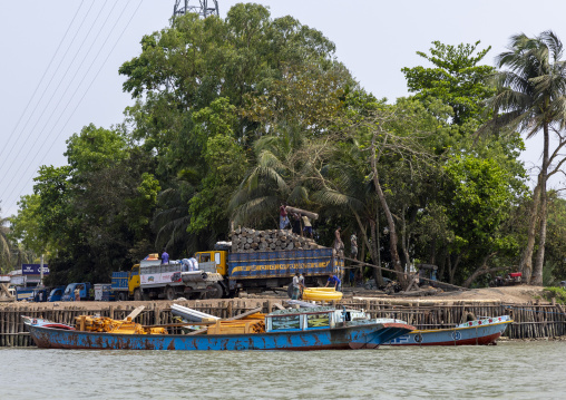 Boats collecting wood in the Sundarbans, Barisal Division, Nesarabad, Bangladesh