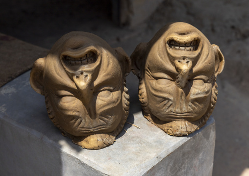 Making of Hindu statue heads upside down, Rajshahi Division, Naogaon Sadar, Bangladesh