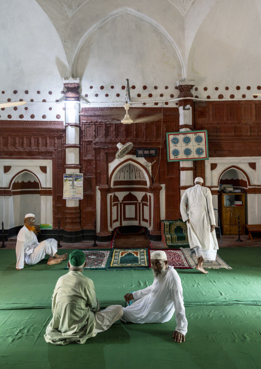 Bangladeshi muslim men inside Atia mosque, Dhaka Division, Delduar, Bangladesh