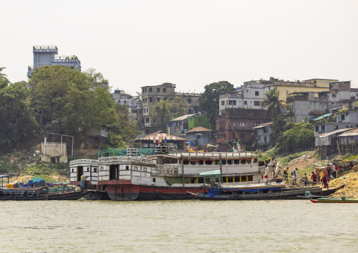 Stilt houses raised on piles on Kaptai Lake, Chittagong Division, Rangamati Sadar, Bangladesh