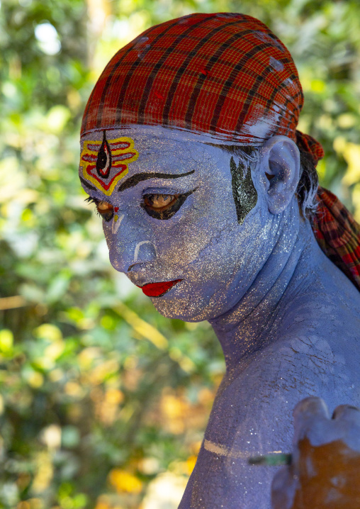 Make up of a hindu devotee who becomes Lord Shiva at Lal Kach festival, Dhaka Division, Munshiganj Sadar, Bangladesh