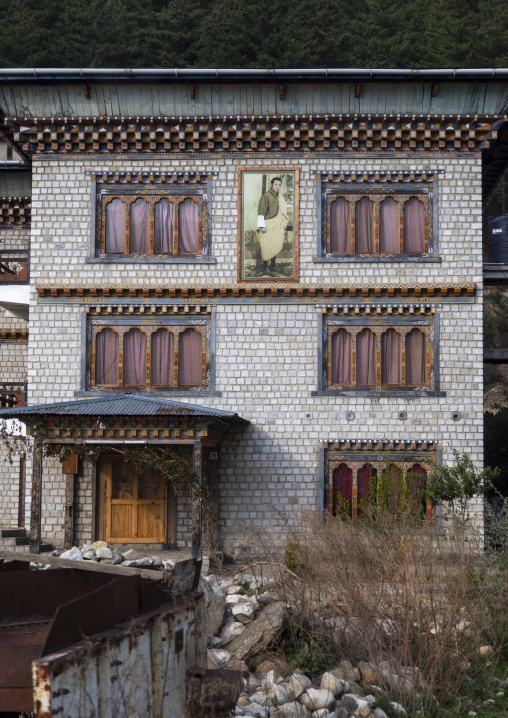 Modern building with the king portrait, Chhoekhor Gewog, Bumthang, Bhutan