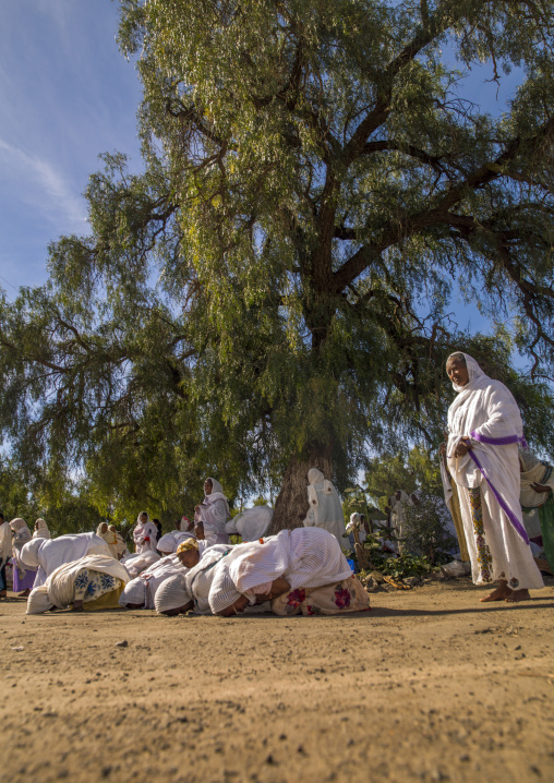 Eritrean women praying at enda mariam church, Central region, Asmara, Eritrea