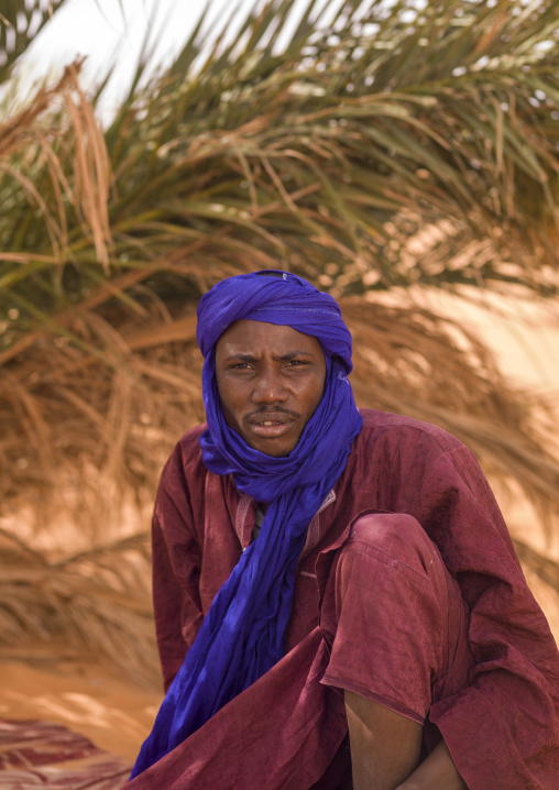 Portrait of a tuareg man in an oasis, Fezzan, Umm al-maa, Libya