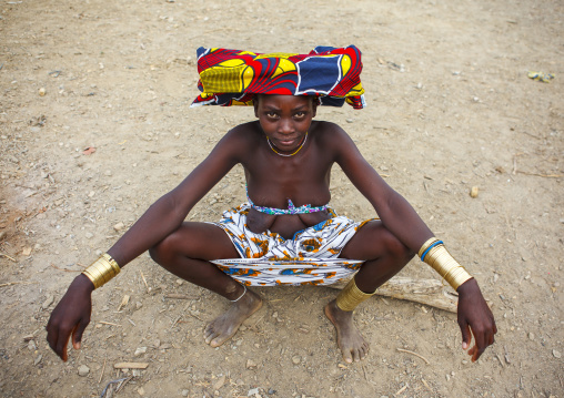 Mucubal tribe woman with the ompota headdress, Namibe Province, Virei, Angola