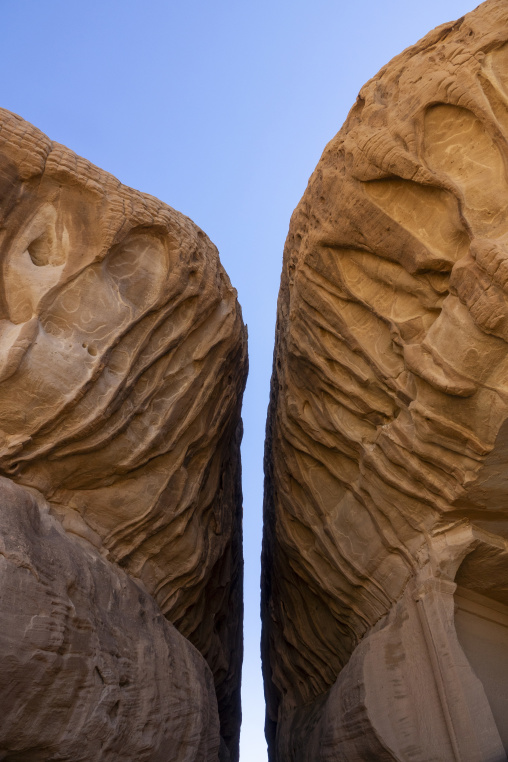 Siq of al-Diwan in jebel Ithlib, Al Madinah Province, Alula, Saudi Arabia