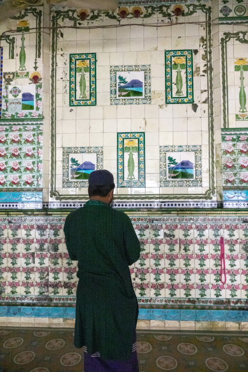 Tara Masjid