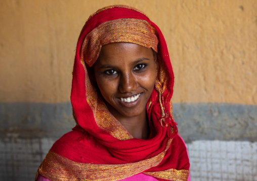 Portrait of a smiling eritrean woman, Gash-Barka, Agordat, Eritrea