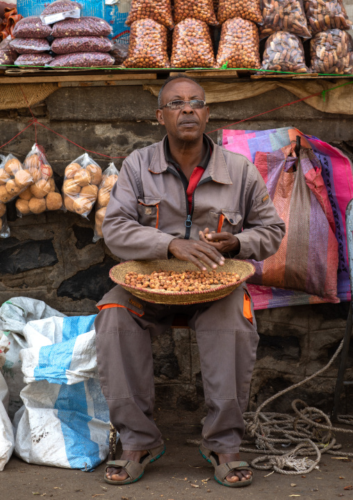 Eritrean man at the grain market, Central region, Asmara, Eritrea