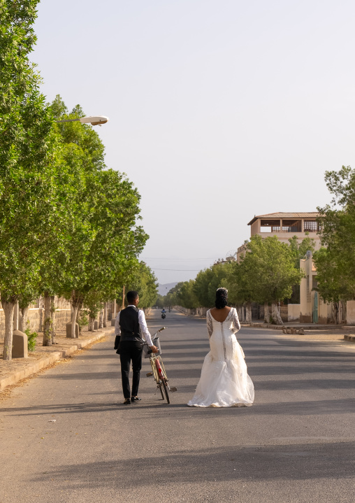 New wed couple in the street, Northern Red Sea, Massawa, Eritrea