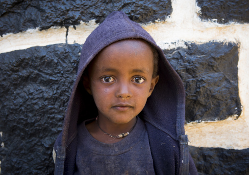 Portrait of an eritrean boy, Debub, Senafe, Eritrea