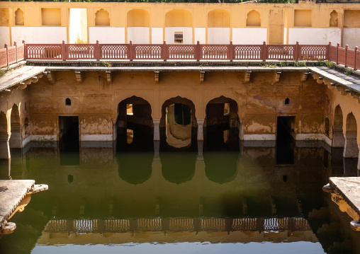 Royal Water tank, Rajasthan, Jaipur, India