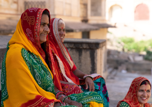 Rajasthani women in Galtaji temple aka monkey temple, Rajasthan, Jaipur, India
