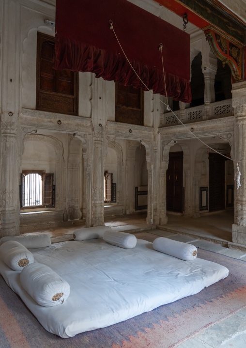 Lounge of an old historic haveli, Rajasthan, Nawalgarh, India