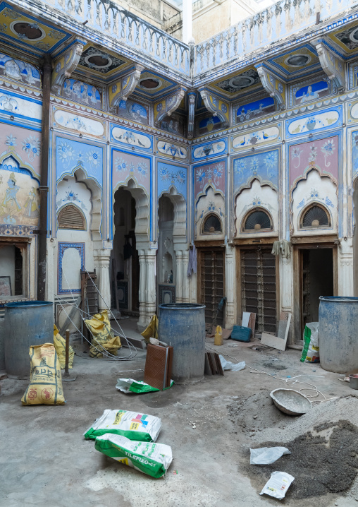 Renovation of an old haveli, Rajasthan, Ramgarh Shekhawati, India