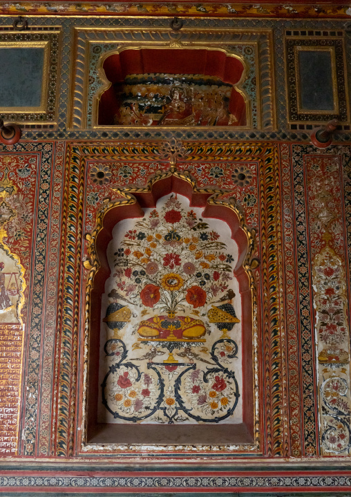 Sone Ki Dukan golden shop painting, Rajasthan, Mahansar, India