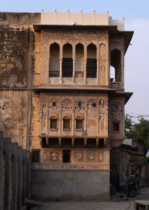 Old historic haveli, Rajasthan, Mandawa, India