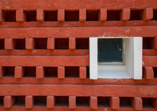 Red bricks in house type 4-J by Pierre Jeanneret, Punjab State, Chandigarh, India