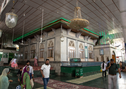 Pilgrims in Makhdoom Sahib Shrine, Jammu and Kashmir, Srinagar, India