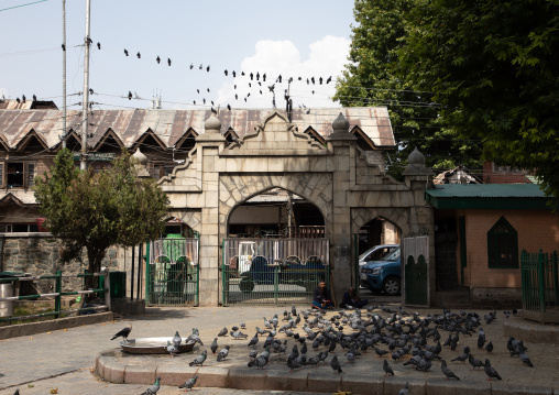 Ziyarat Naqshband Sahab sunni muslim shrine, Jammu and Kashmir, Srinagar, India