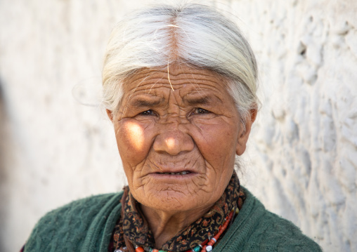 Tibetan woman in Sonamling Tibetan settlement, Ladakh, Leh, India
