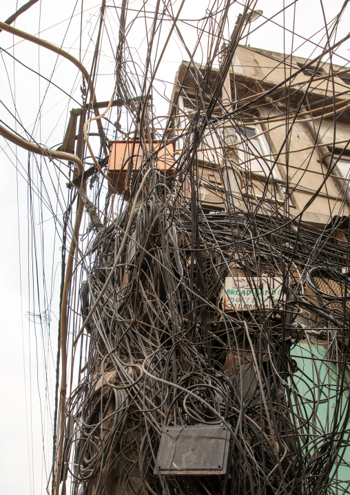 Tangled power lines in the street in old Delhi, Delhi, New Delhi, India