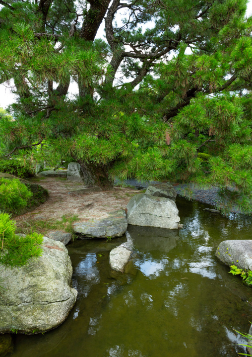 Ohori Park Japanese Garden, Kyushu region, Fukuoka, Japan