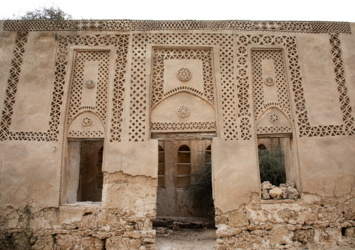 Farasani house with gypsum decoration and frescoes, Jazan Province, Farasan, Saudi Arabia
