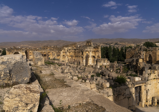 Great court of the temple complex, Baalbek-Hermel Governorate, Baalbek, Lebanon