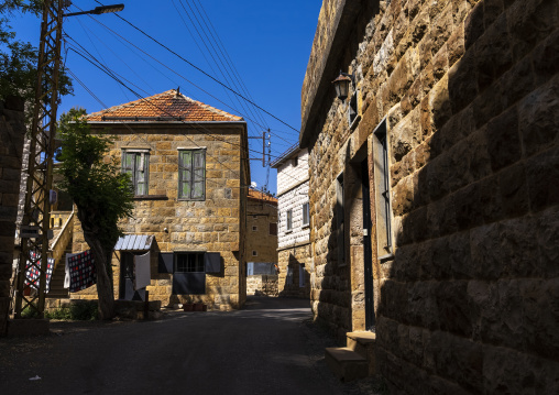 Old traditional lebanese house in a village, North Governorate of Lebanon, Hadath El Jebbeh, Lebanon