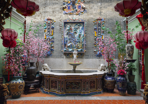 Pinang Peranakan mansion museum fountain, Penang island, George Town, Malaysia