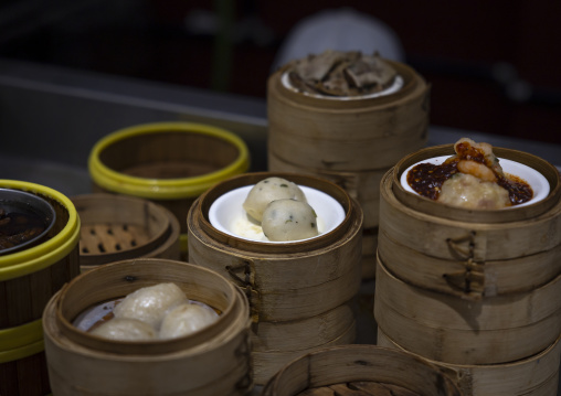 Variety of Chinese dim sum in bamboo steamers, Penang island, George Town, Malaysia