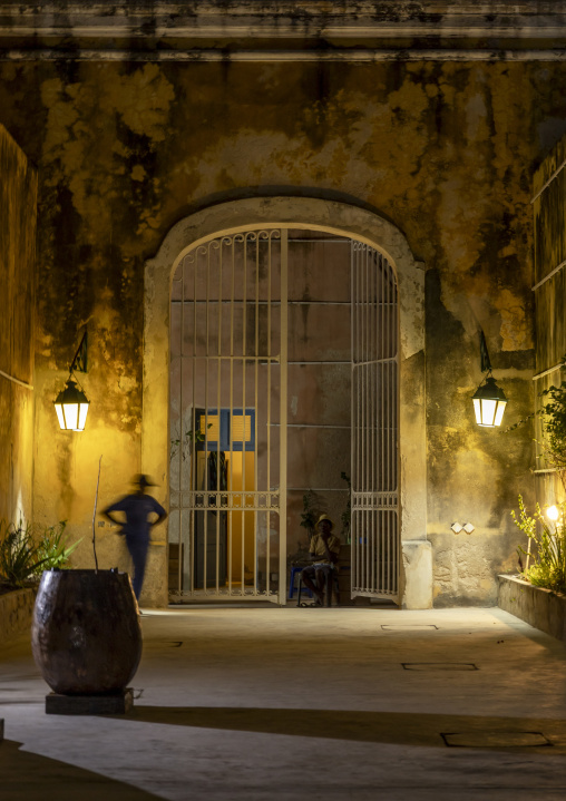 Osmanli villa courtyard, Nampula Province, Island of Mozambique, Mozambique