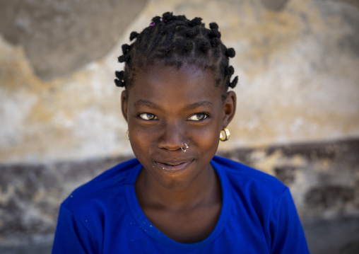 Portrait of a teenage girl looking away, Nampula Province, Island of Mozambique, Mozambique