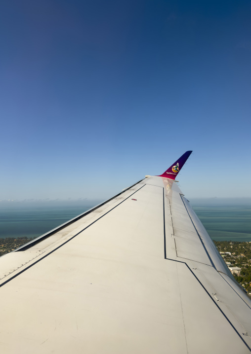 Airlink plane wing, Inhambane Province, Vilankulo, Mozambique