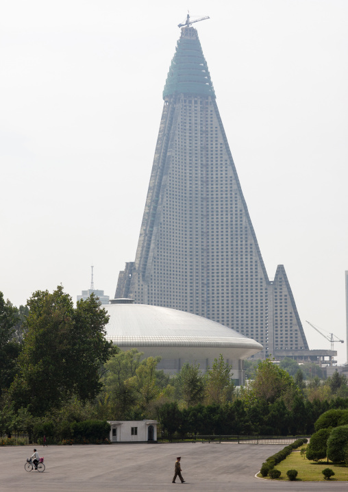 Construction of the pyramid-shaped Ryugyong hotel, DGC, Pyongyang, North Korea