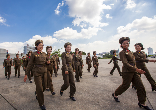 North Korean soldiers women smiling, DGC, Pyongyang, North Korea