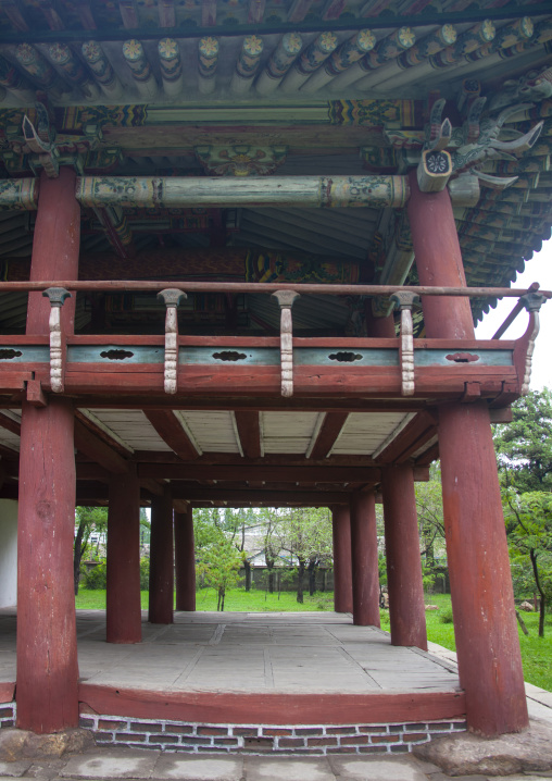 Former royal villa of Ri Song Gye of the Choson dynasty, South Hamgyong, Hamhung, North Korea