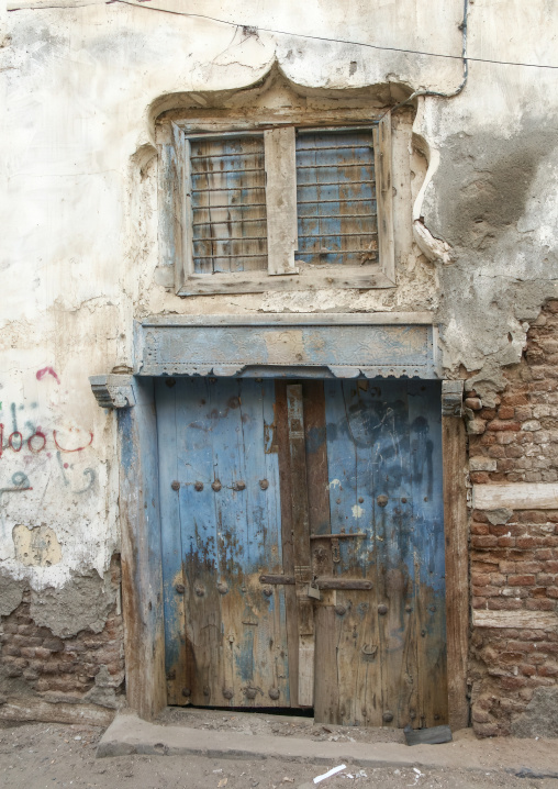 Wooden door of an old heritage house, Al Hudaydah Governorate, Hodeidah, Yemen