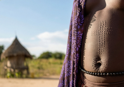 Mundari tribe woman with scarifications on her belly, Central Equatoria, Terekeka, South Sudan