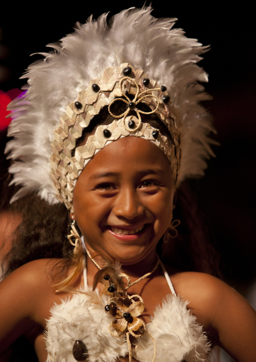Girl during tapati festival in hanga roa, Easter Island, Hanga Roa, Chile