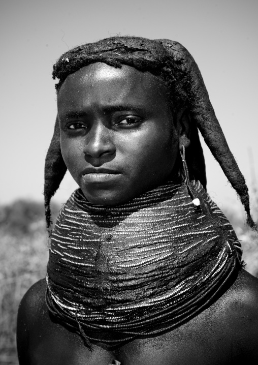 Mumuhuila Girl With A Giant Mud Necklace, Hale Village, Angola
