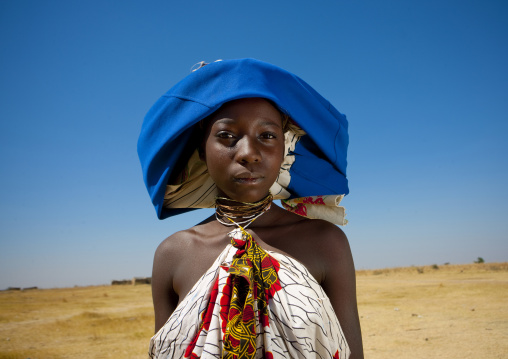 Mucabale Woman, Hale Village, Angola