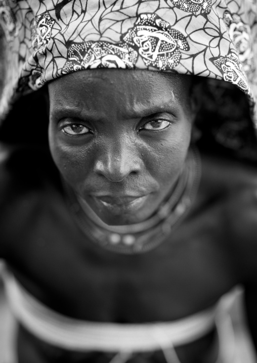 Mukubal Woman Wearing The Ompota Headdress, Virie Area, Angola